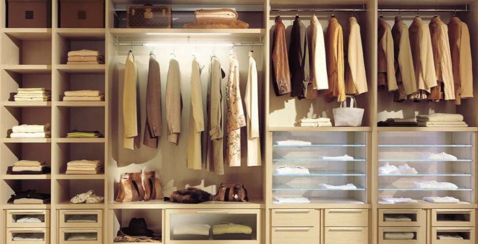 Как сделать шкаф для одежды своими руками